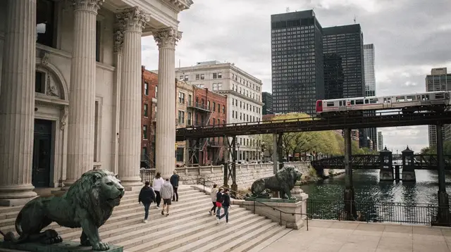 Art Institute of Chicago: is a fast pass worth it?