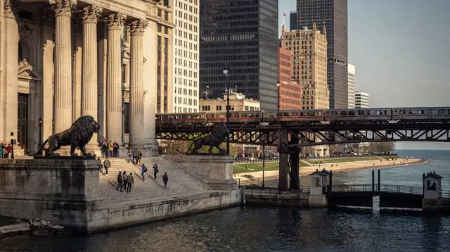 Museum Campus Chicago: planning a day between Field Museum, Shedd Aquarium and Adler Planetarium