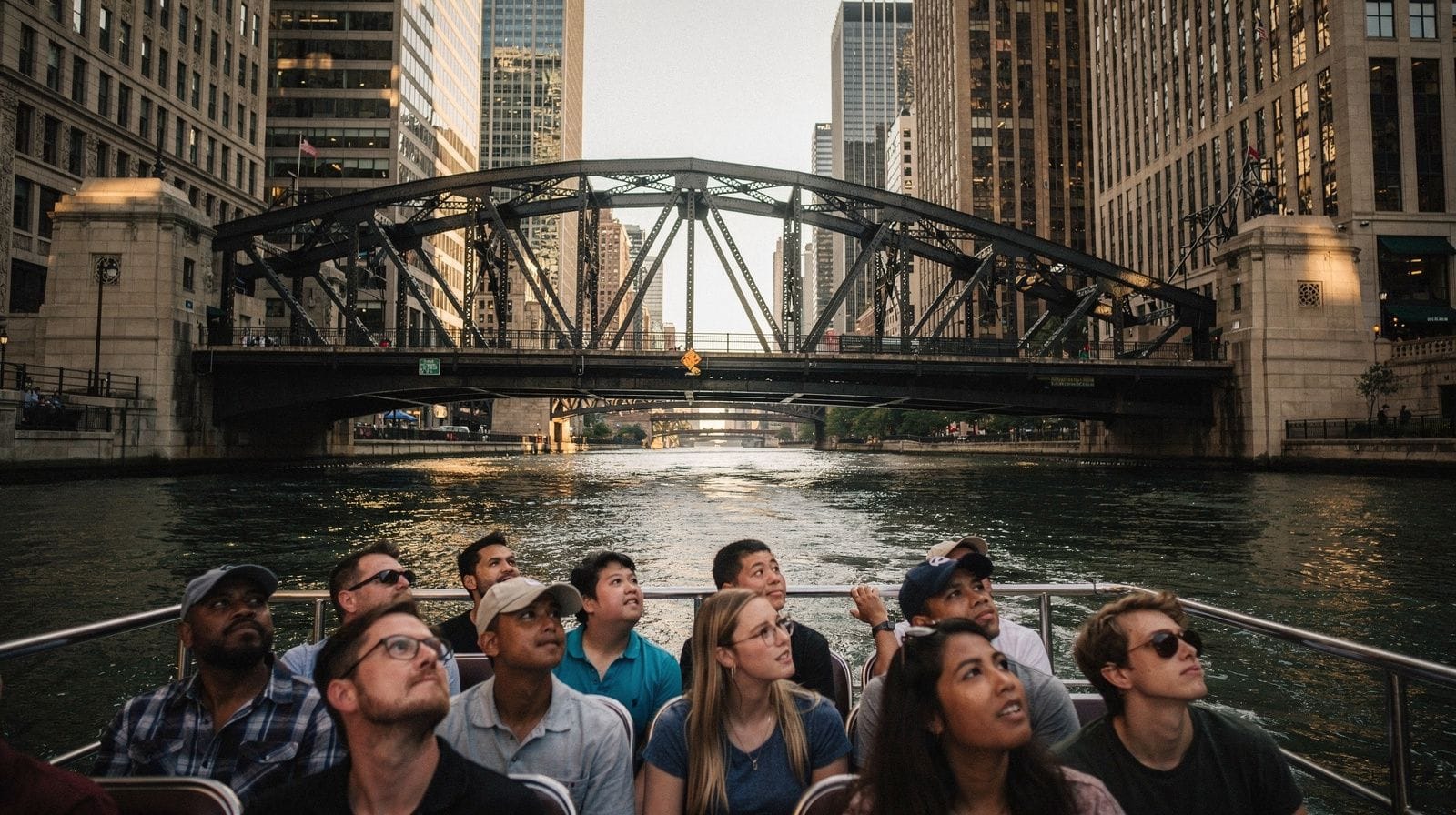 Croisières architecture en petit groupe à Chicago